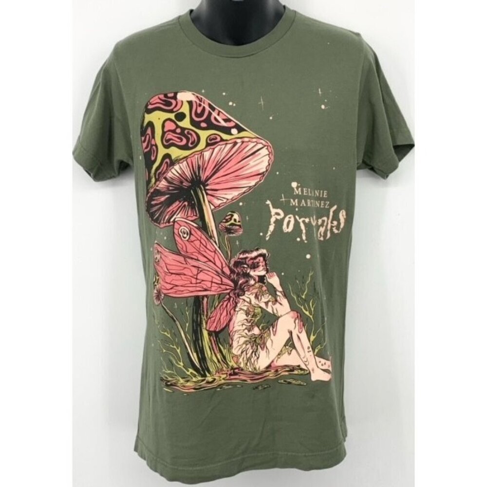 Melanie Martinez Portals Tee Shirt Short Sleeve Mushroom Fairy Green Medium EUC